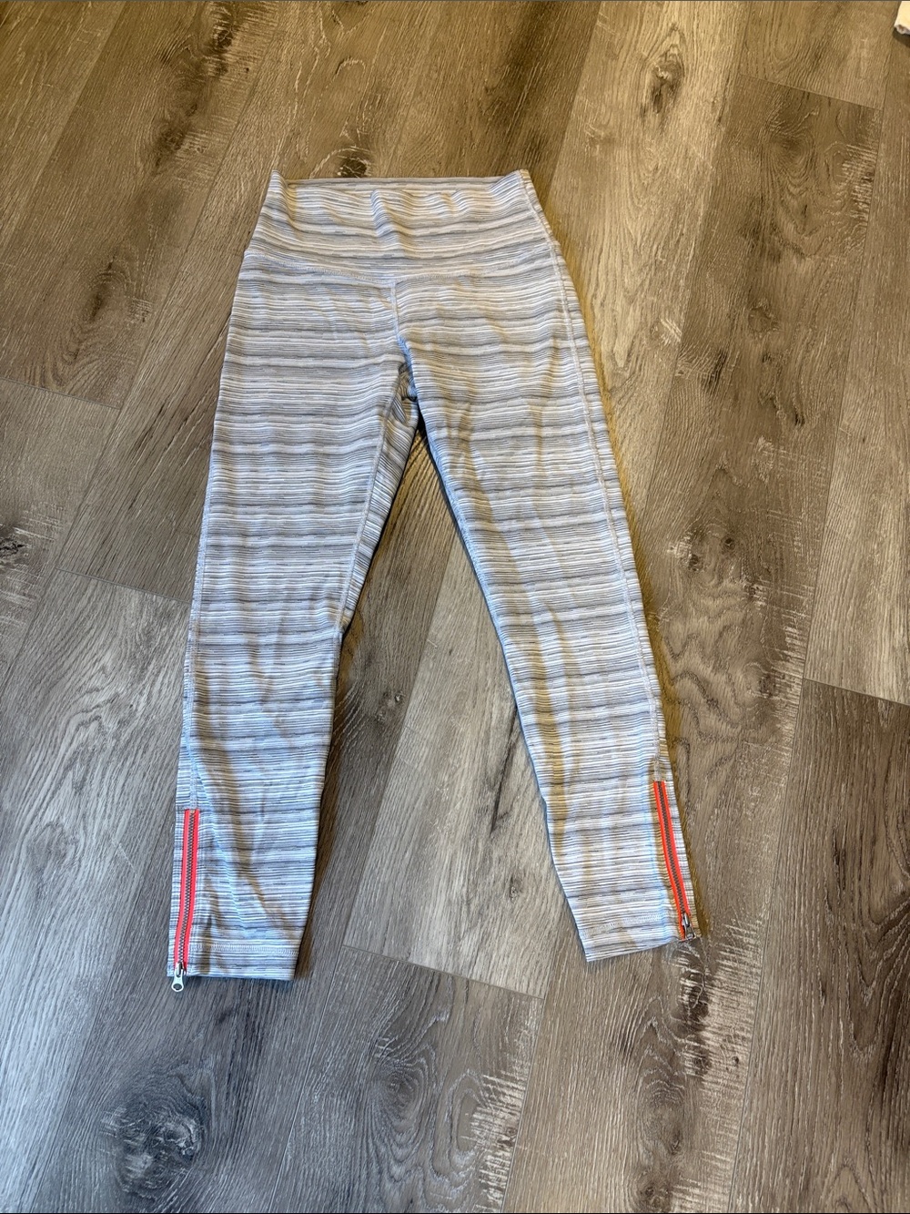 Lululemon Ankle Zip 25” inseam Leggings
